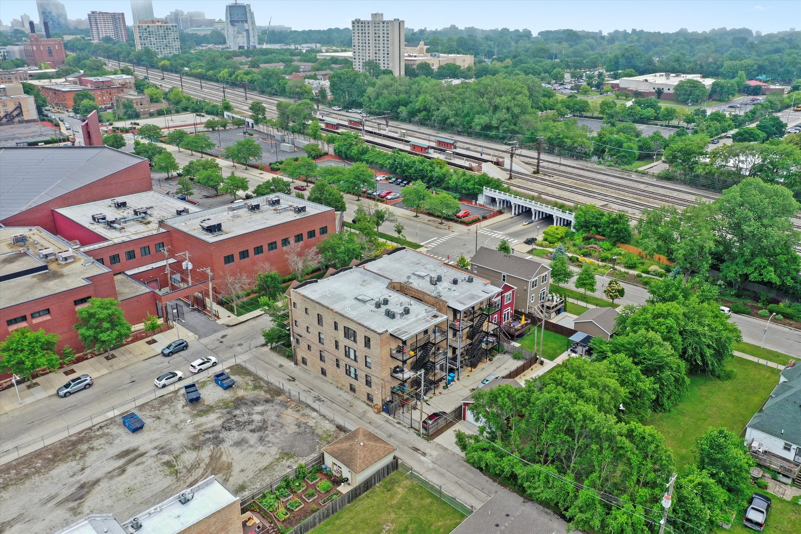 1363 East 64th Street, Unit 1 Chicago, IL 60637 - Photo 37 of 39 an aerial view of a city with lots of residential buildings