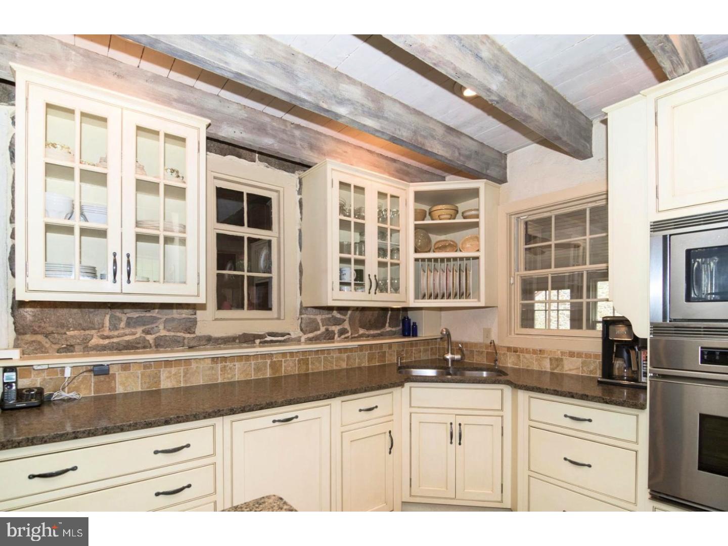 183 Bollinger Road Elverson, PA 19520 - Photo 9 of 24 Kitchen