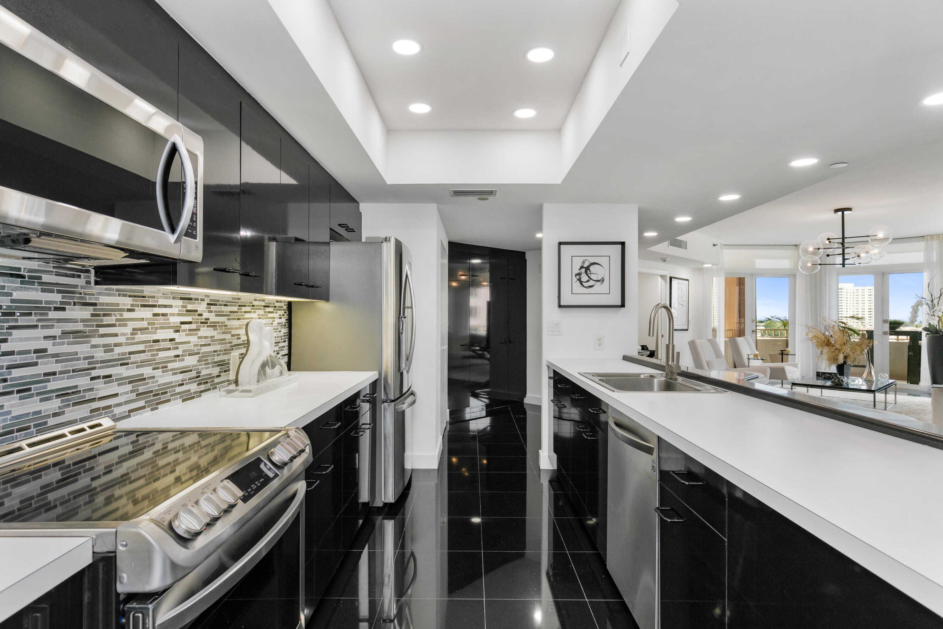 300 Southeast 5th Avenue, Unit 6050 Boca Raton, FL 33432 - Photo 11 of 43 2M8A7935