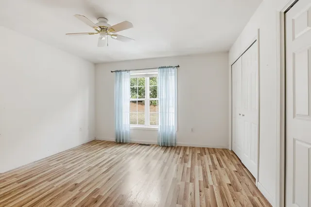 $399,900 | 34 Pleasant Street, Windham, NH 03087