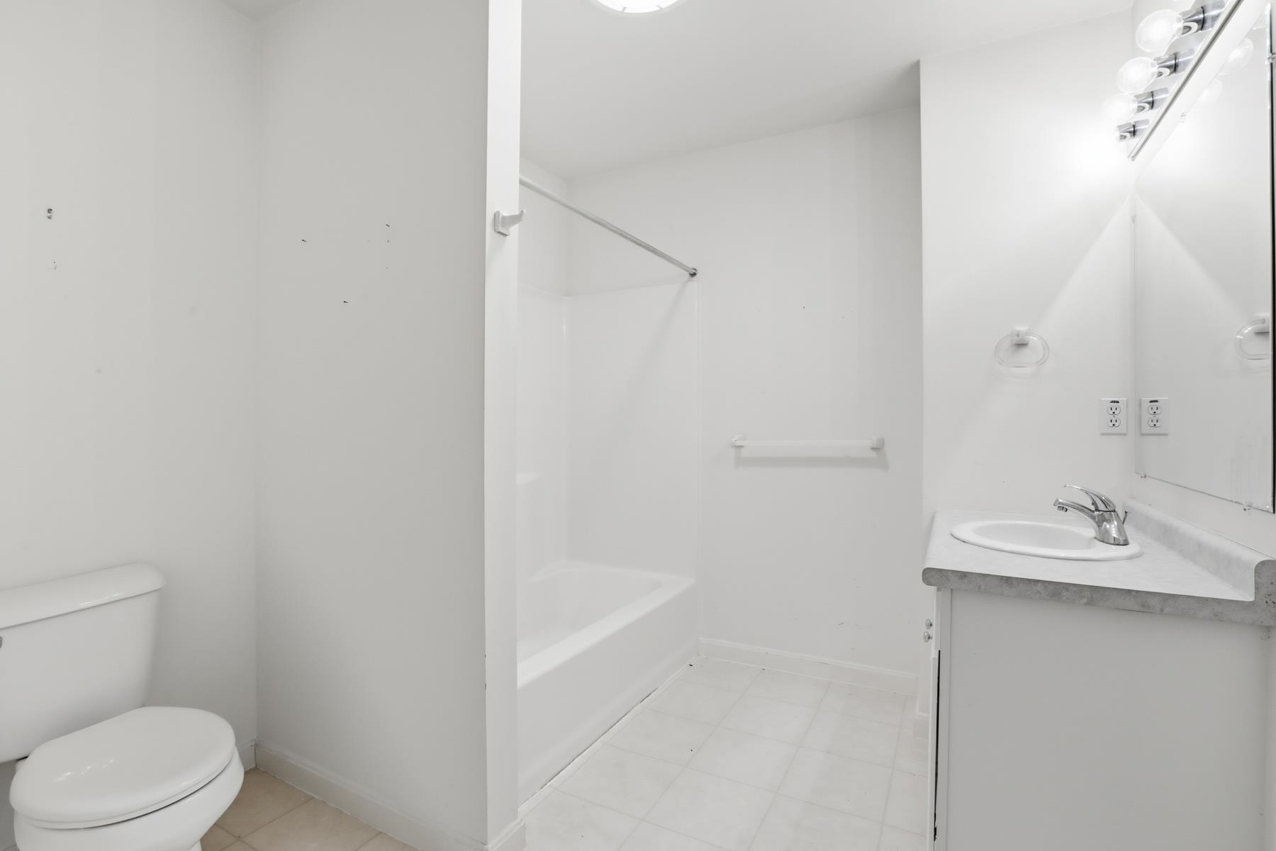 34 Pleasant Street Windham, NH 03087 - Photo 19 of 30