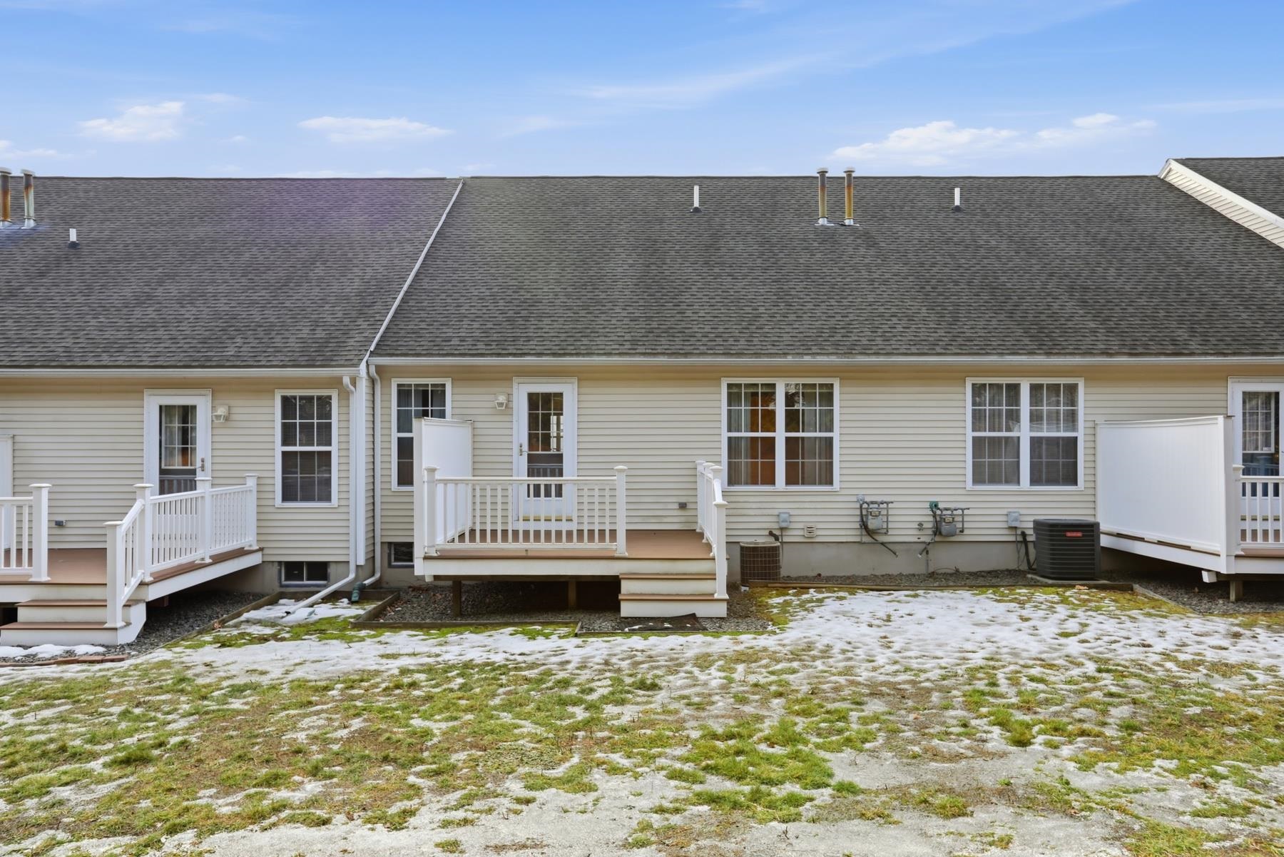 34 Pleasant Street Windham, NH 03087 - Photo 24 of 30