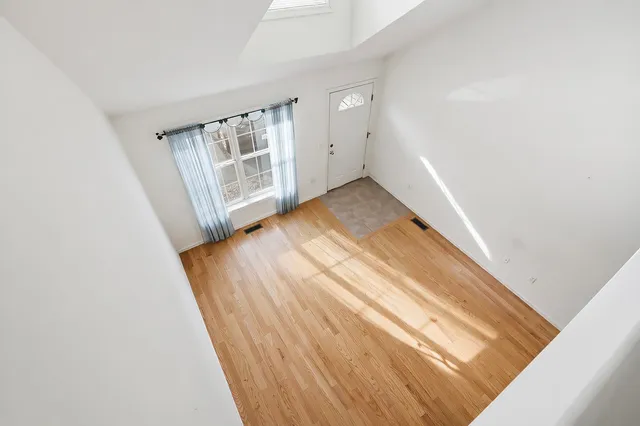 $399,900 | 34 Pleasant Street, Windham, NH 03087