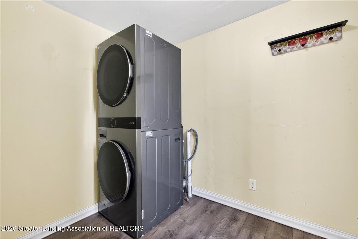4210 East Hayes Road Ashley, MI 48806 - Photo 18 of 42 25-Media Jett - 23