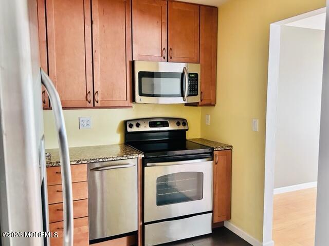 5 Inwood Terrace, Unit 5 Freehold, NJ 07728 - Photo 5 of 25 IMG_3131