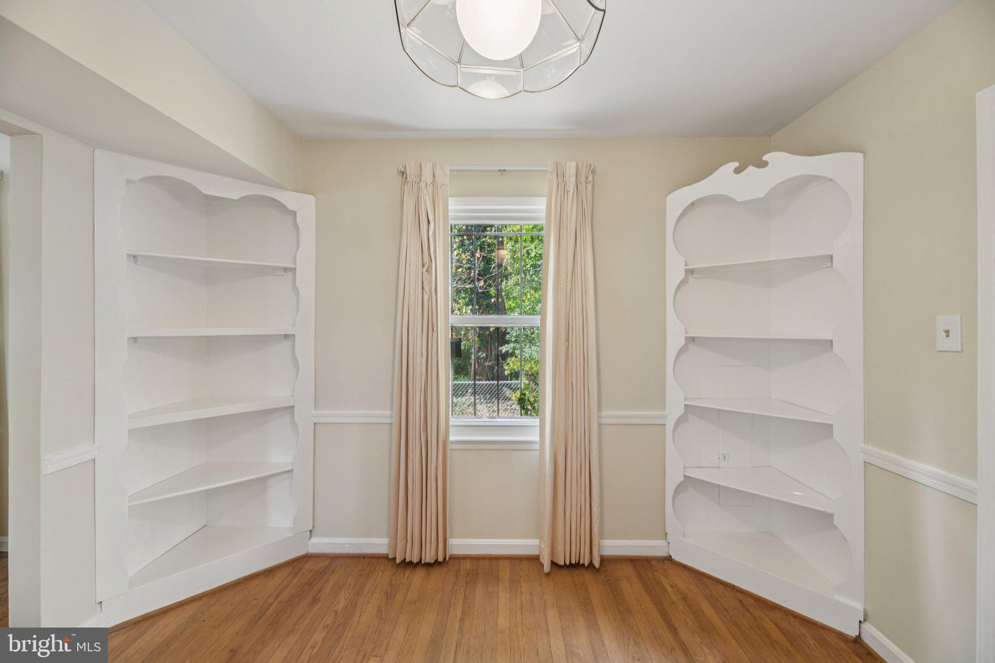 6716 Conley Road Takoma Park, MD 20912 - Photo 21 of 41