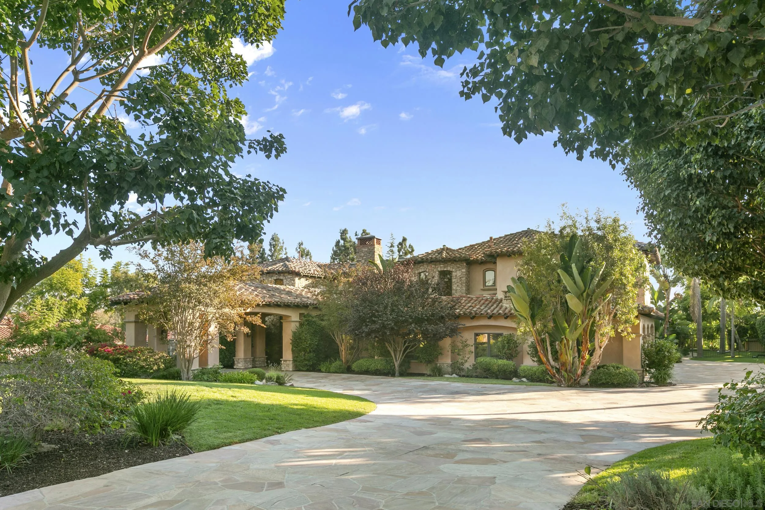 6089 Avenida Alteras Rancho Santa Fe, CA 92067 - Photo 19 of 23 a view of a building