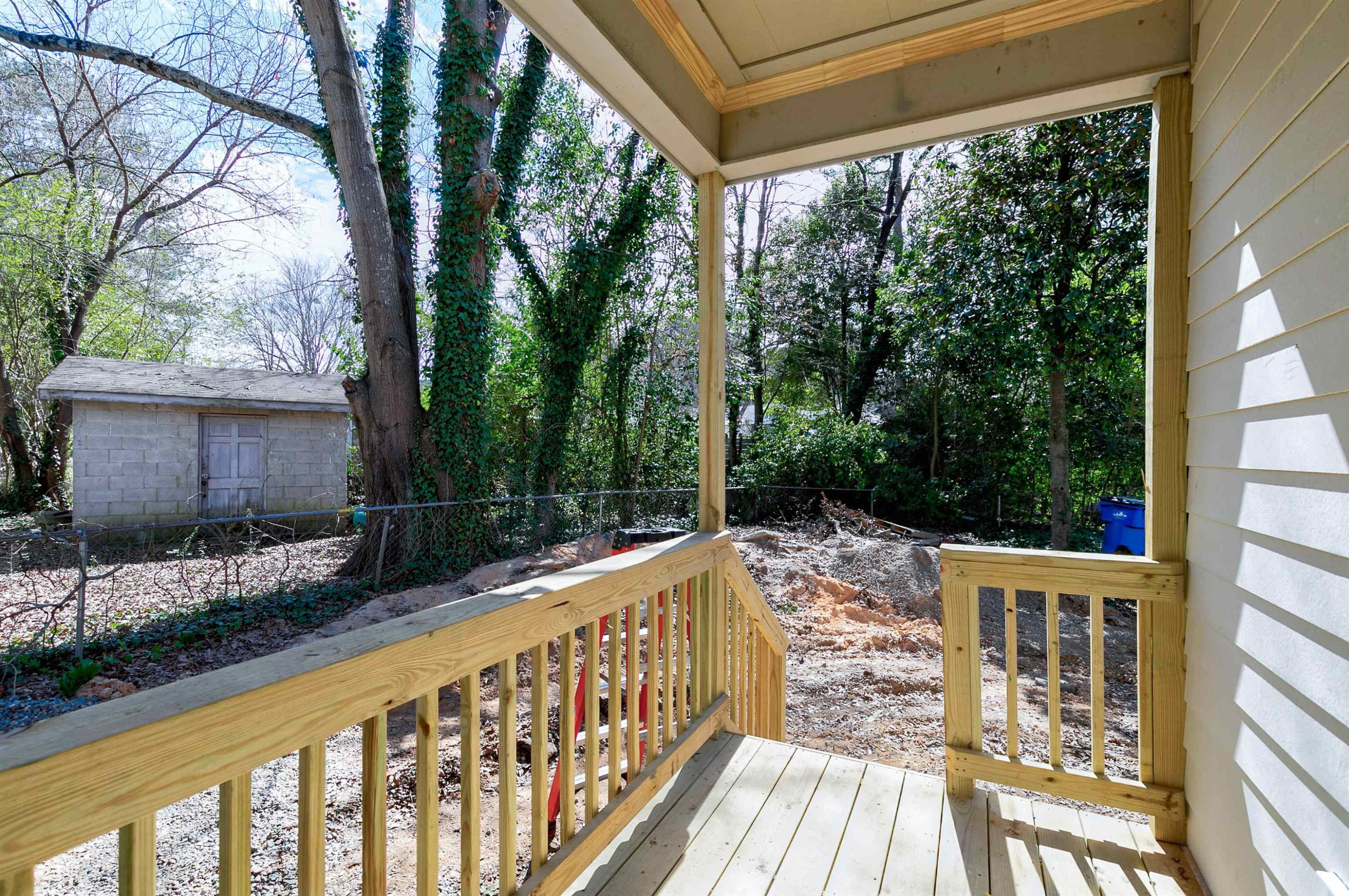 213 Parkland Road Raleigh, NC 27603 - Photo 3 of 27 Photo 3