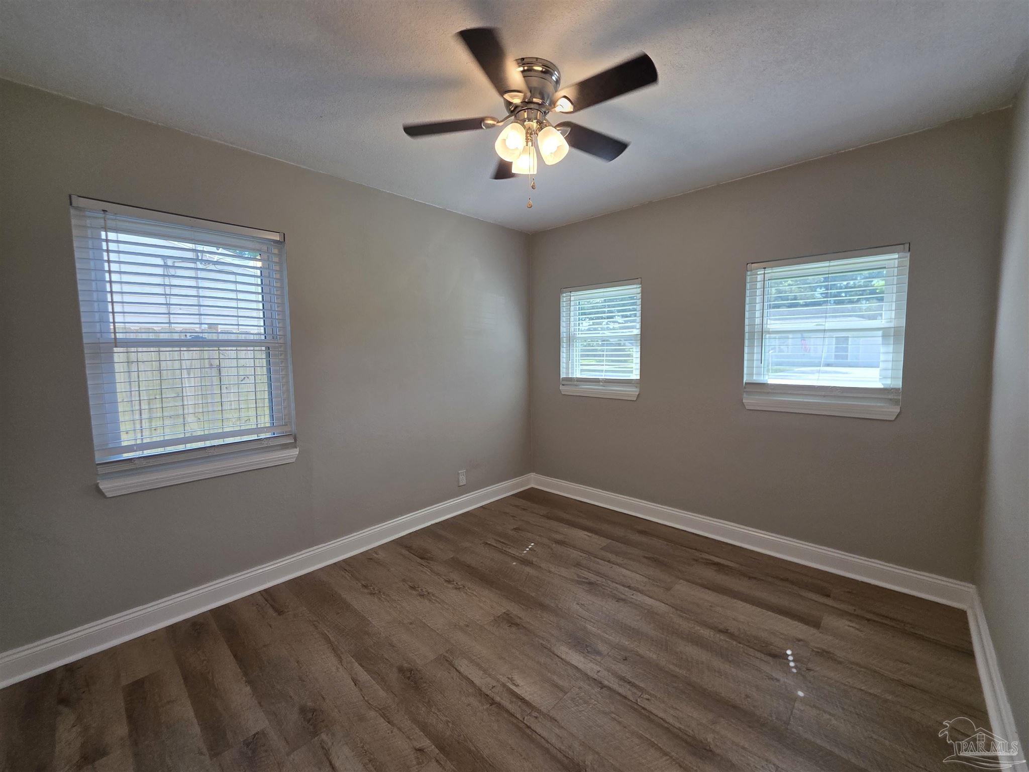 109 Reed Road Pensacola, FL 32507 - Photo 24 of 30