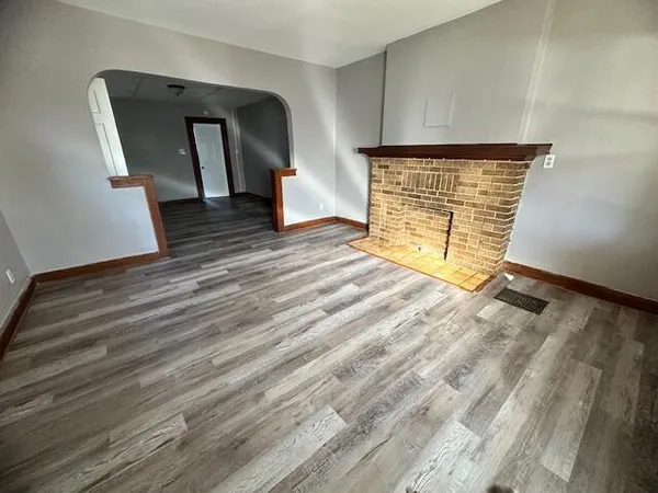 $1,300 | 499 South Ogden Avenue, Columbus, OH 43204