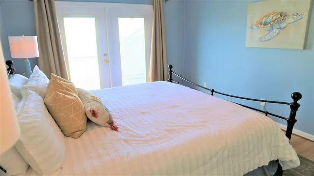 $1,680,000 | 142 Palmetto Boulevard, Edisto Island, SC 29438