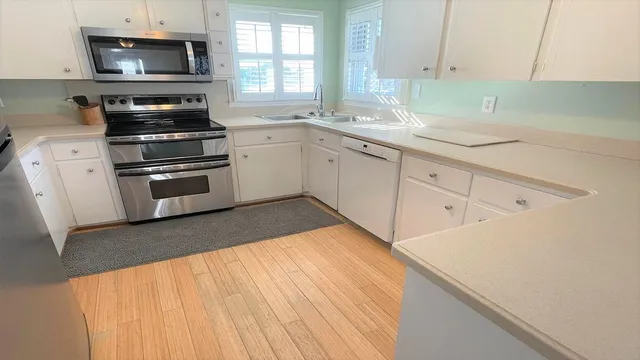 $1,680,000 | 142 Palmetto Boulevard, Edisto Island, SC 29438