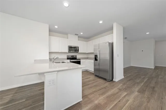 $2,050 | 8347 Madrid Street, Lakeland, FL 33810