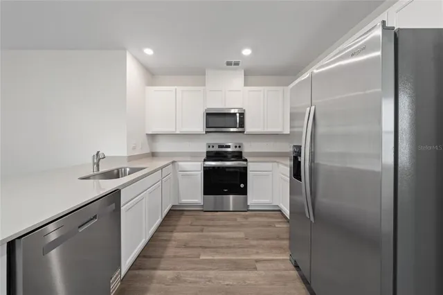 $2,050 | 8347 Madrid Street, Lakeland, FL 33810