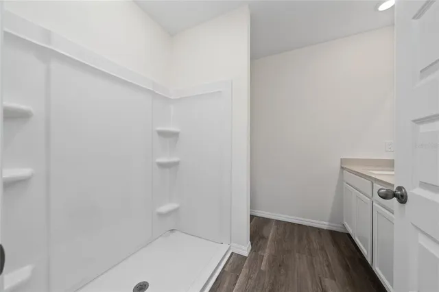 $2,050 | 8347 Madrid Street, Lakeland, FL 33810