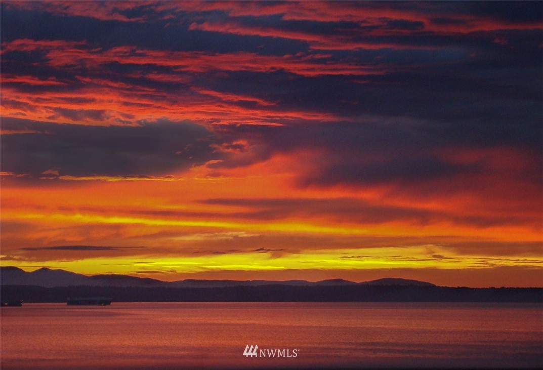 18910 Olympic View Drive Edmonds, WA 98020 - Photo 24 of 25