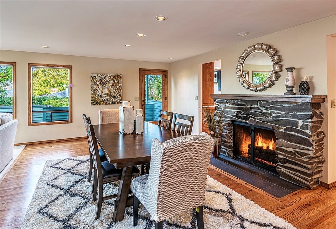 18910 Olympic View Drive Edmonds, WA 98020 - Photo 5 of 25