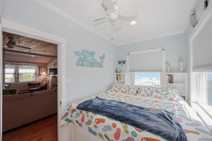 163 Island Beach Road Wells, ME 04090 - Photo 44 of 76 1st fl bedroom