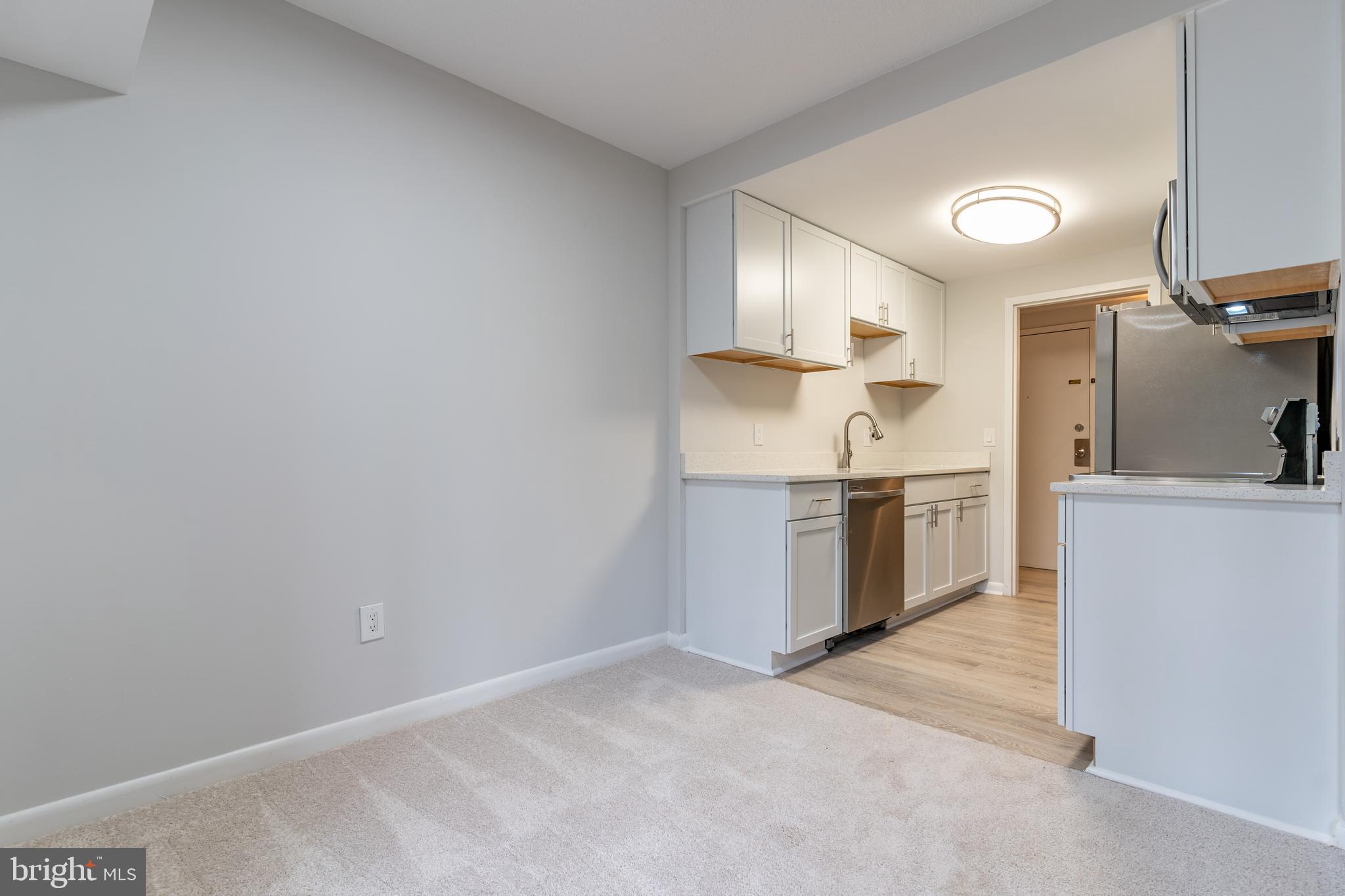 2206 Castle Rock Square, Unit 1B Reston, VA 20191 - Photo 12 of 35 Gallery Image 12