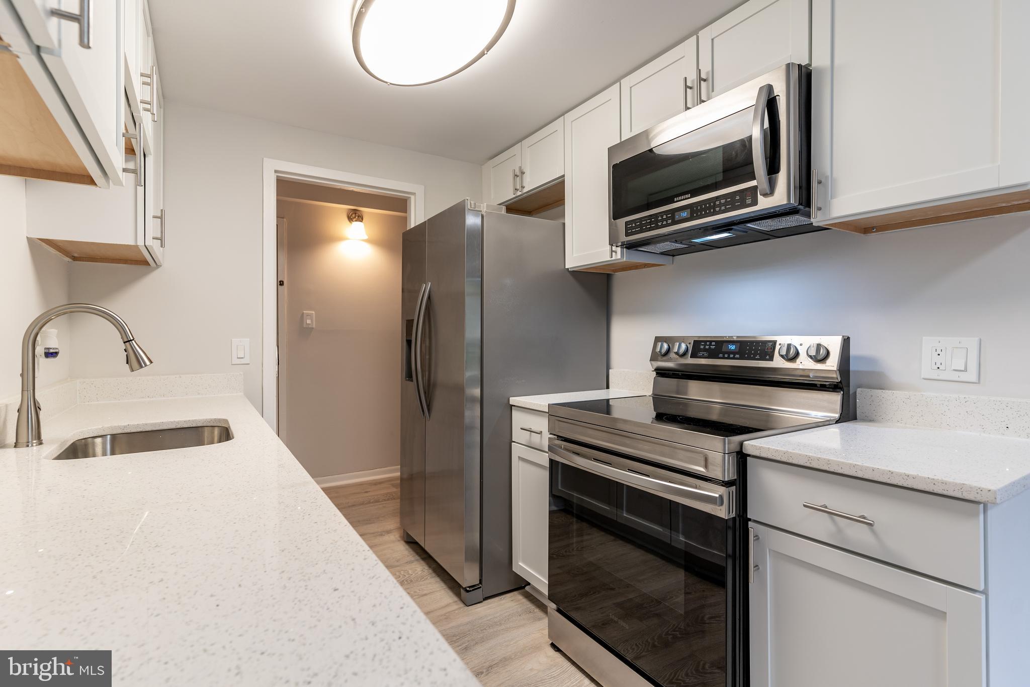2206 Castle Rock Square, Unit 1B Reston, VA 20191 - Photo 16 of 35 Gallery Image 16