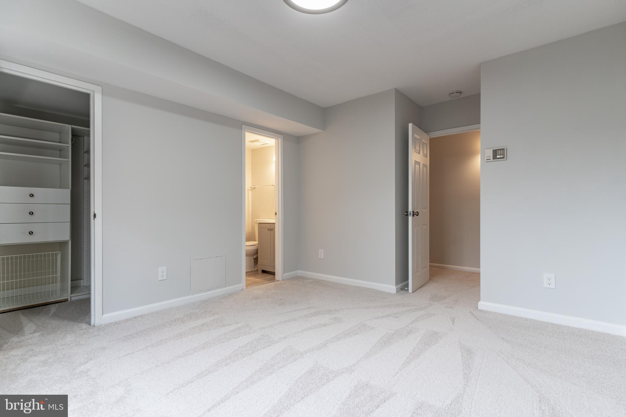 2206 Castle Rock Square, Unit 1B Reston, VA 20191 - Photo 20 of 35 Gallery Image 20