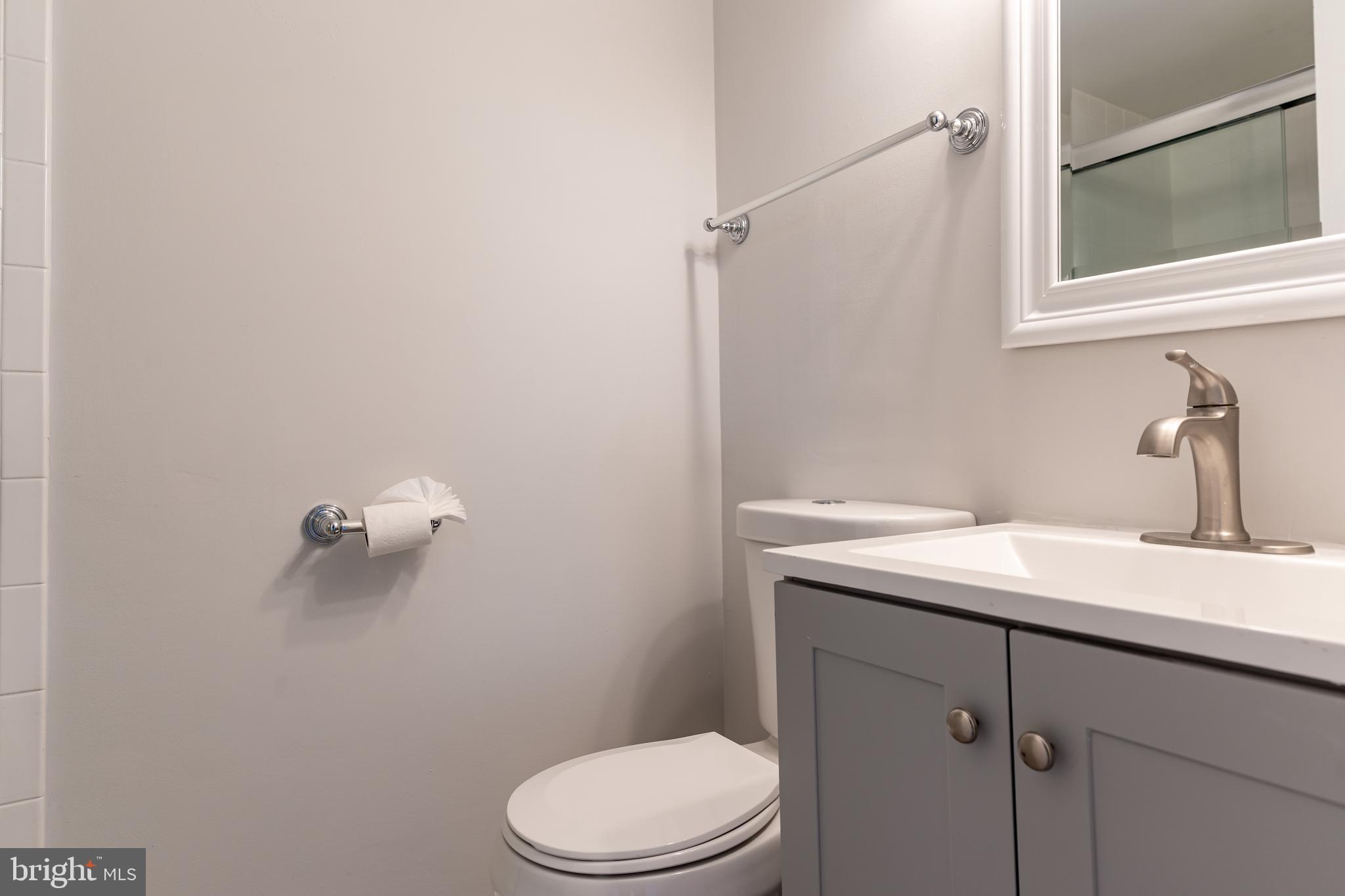 2206 Castle Rock Square, Unit 1B Reston, VA 20191 - Photo 24 of 35 Gallery Image 24