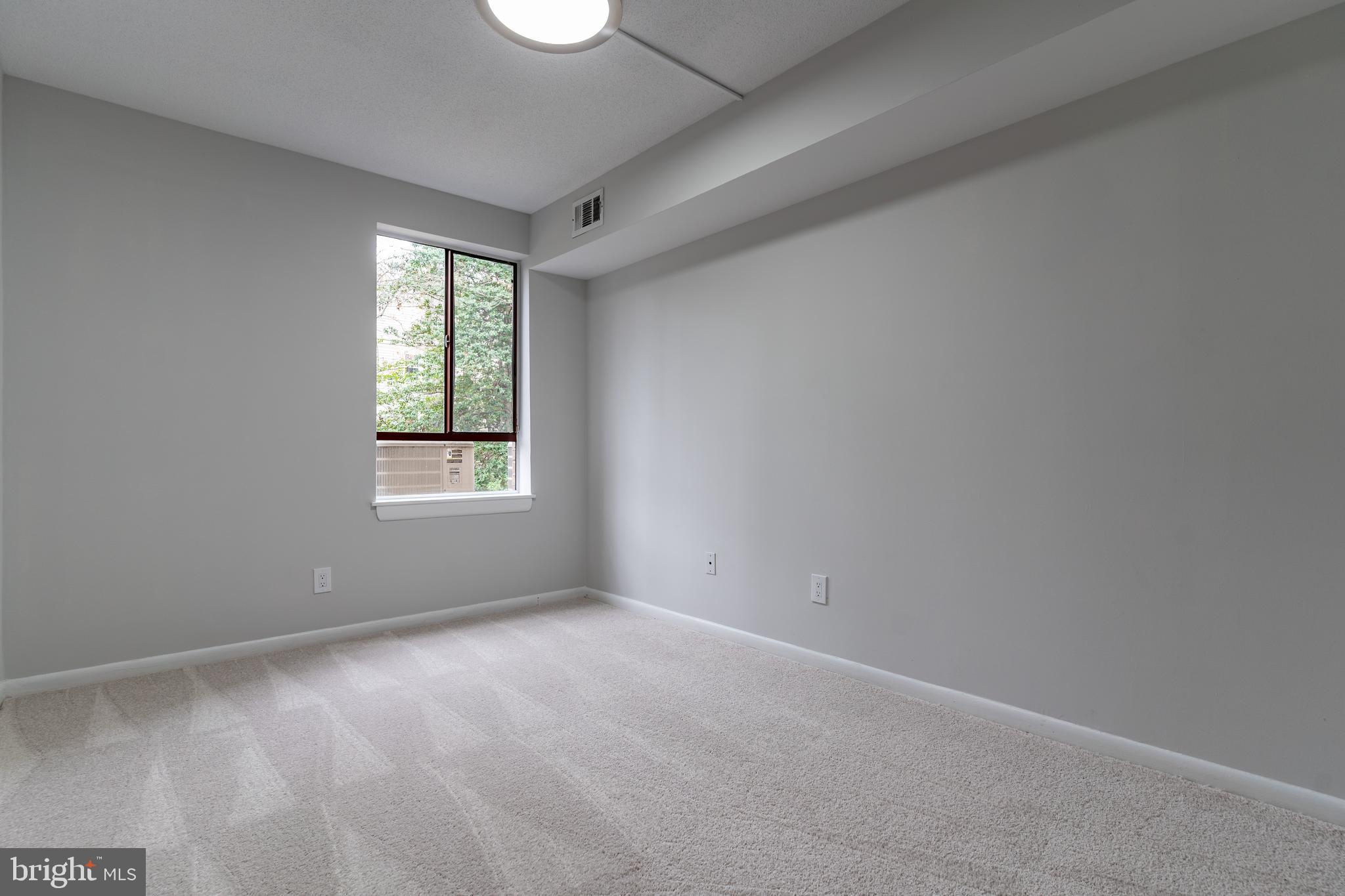 2206 Castle Rock Square, Unit 1B Reston, VA 20191 - Photo 29 of 35 Gallery Image 29