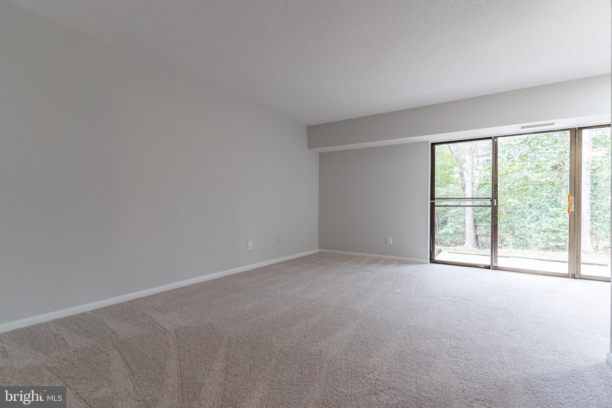 2206 Castle Rock Square, Unit 1B Reston, VA 20191 - Photo 6 of 35 Gallery Image 6