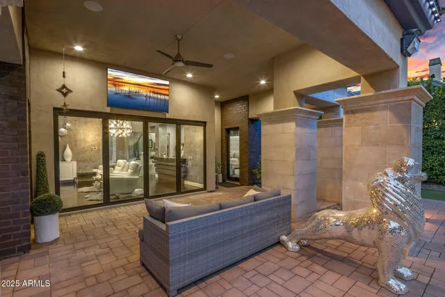 $2,650,000 | 2639 East Lovebird Lane, Gilbert, AZ 85297