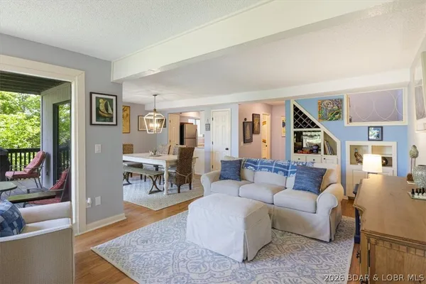 $219,500 | 241 Shell Bay Circle, Unit 1A, Linn Creek, MO 65052