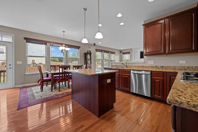 $548,000 | 312 Monument Road, Elgin, IL 60124