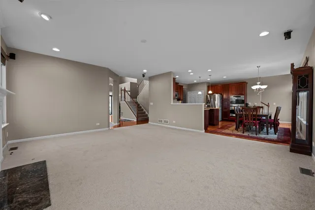 $548,000 | 312 Monument Road, Elgin, IL 60124