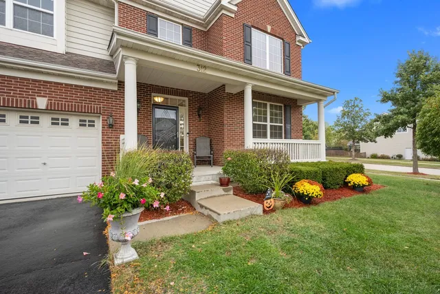 $539,900 | 312 Monument Road, Elgin, IL 60124