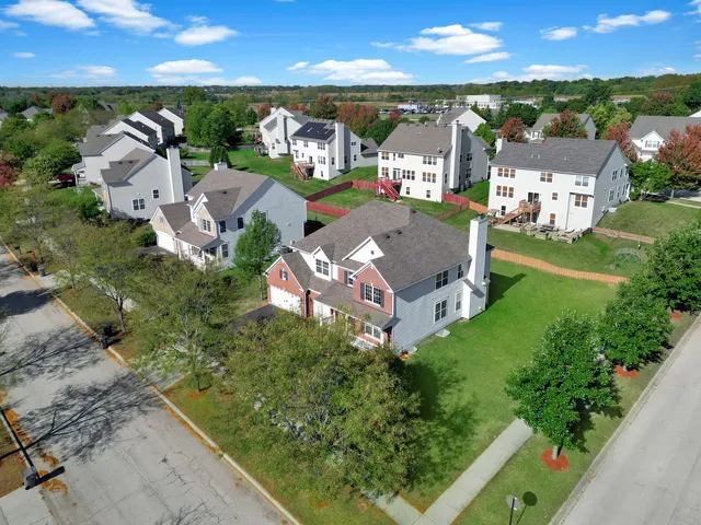 $539,900 | 312 Monument Road, Elgin, IL 60124