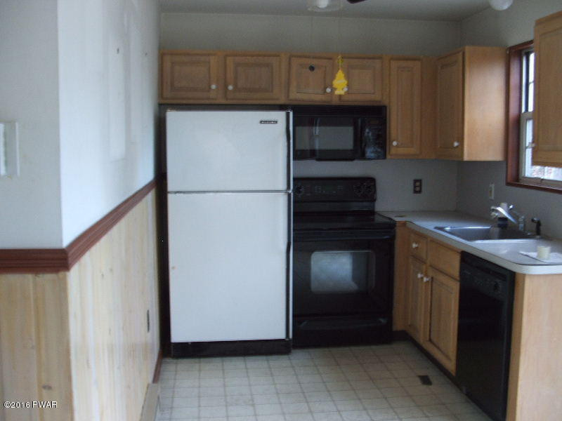 913 Pipher Road Bushkill, PA 18324 - Photo 7 of 7
