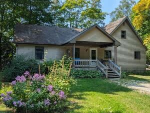 1572 Smith Road St. Ignace, MI 49781 - Photo 1 of 4 Gallery Image 1