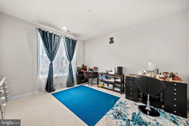 $899,000 | 7470 Backett Wood Terrace, Unit 301, McLean, VA 22102