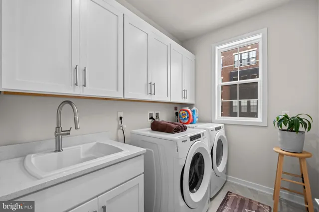 $899,000 | 7470 Backett Wood Terrace, Unit 301, McLean, VA 22102