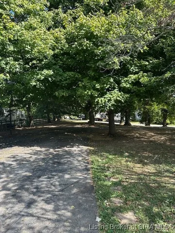 $165,000 | 128 West Walnut Ridge Road, Salem, IN 47167