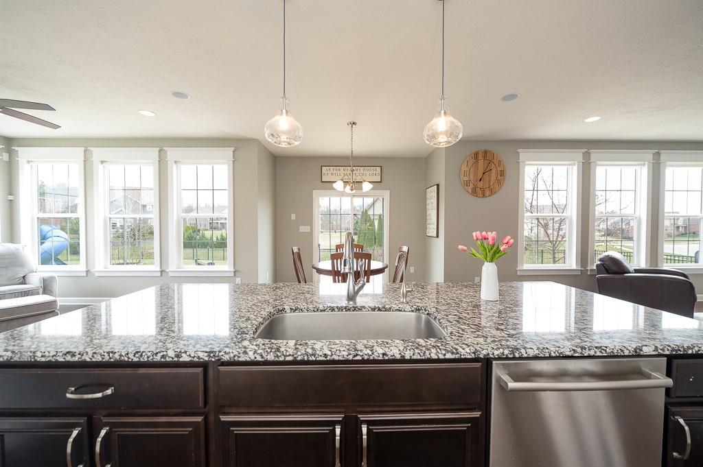 16746 Birdbrook Road Noblesville, IN 46062 - Photo 10 of 35 Gallery Image 10