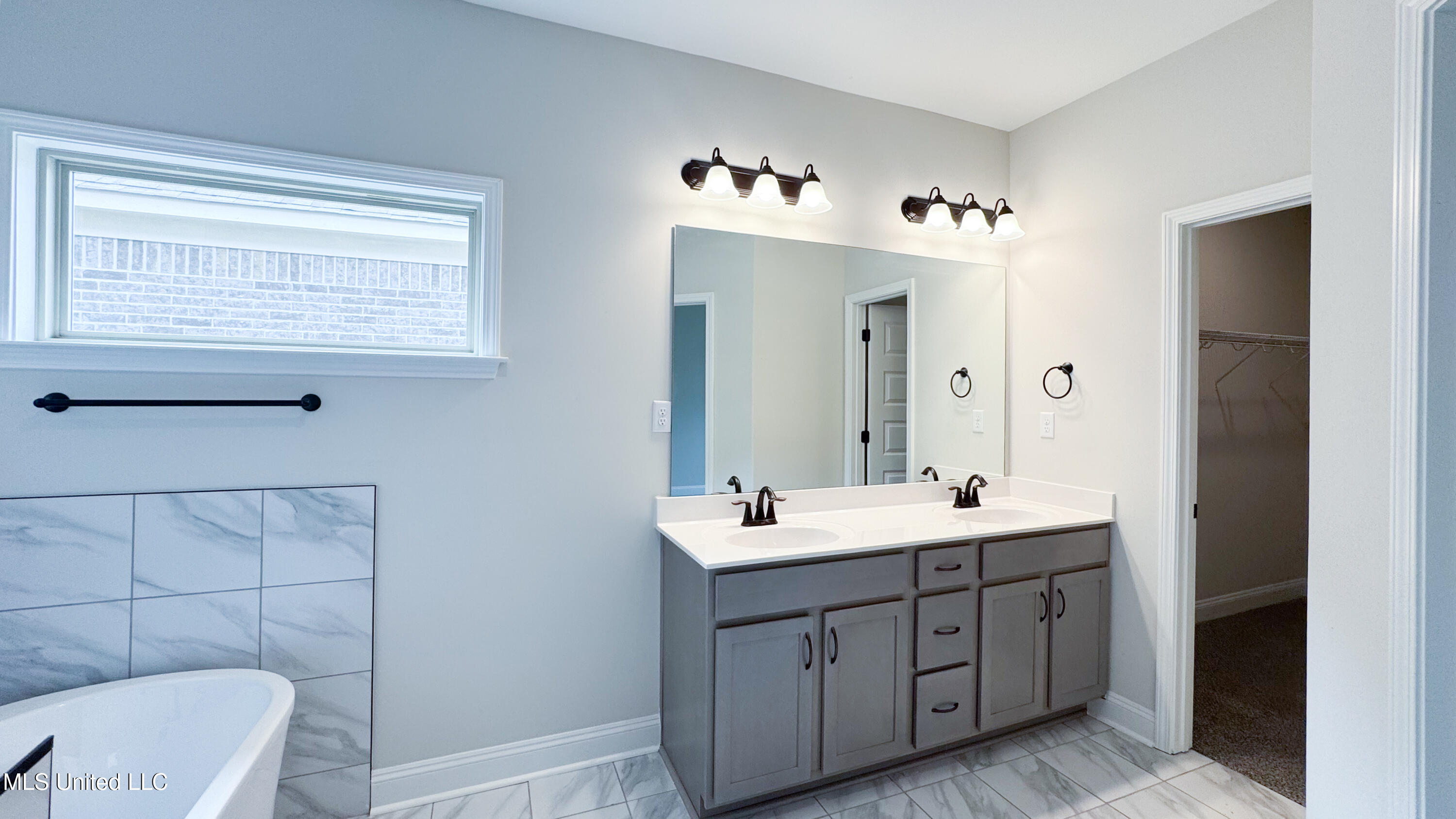 1728 Ryker Road Southaven, MS 38672 - Photo 14 of 26 1728 Ryker -12