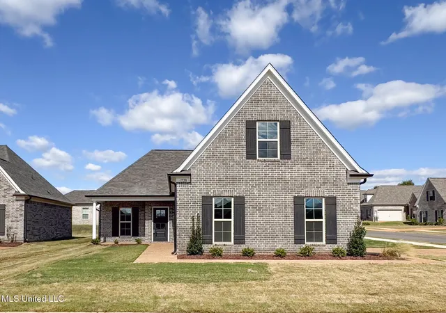 $358,900 | 1728 Ryker Road, Southaven, MS 38672