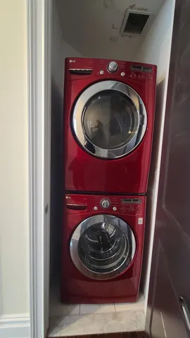 a close view of a washer and dryer