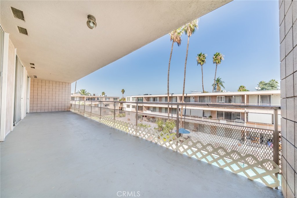 6979 Palm Court, Unit 319F Riverside, CA 92506 - Photo 17 of 44 a view of a balcony