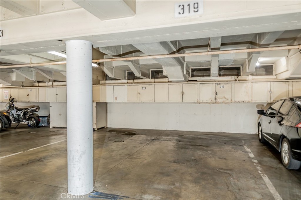 6979 Palm Court, Unit 319F Riverside, CA 92506 - Photo 38 of 44 a view of a garage