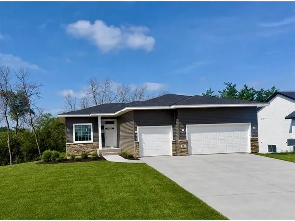 $450,000 | 606 Cameron Road, Rice Lake, WI 54868