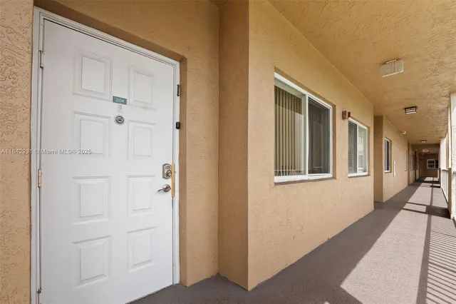 $248,000 | 7623 Southampton Terrace, Unit 204, Tamarac, FL 33321