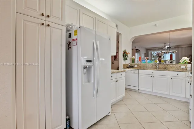 $248,000 | 7623 Southampton Terrace, Unit 204, Tamarac, FL 33321