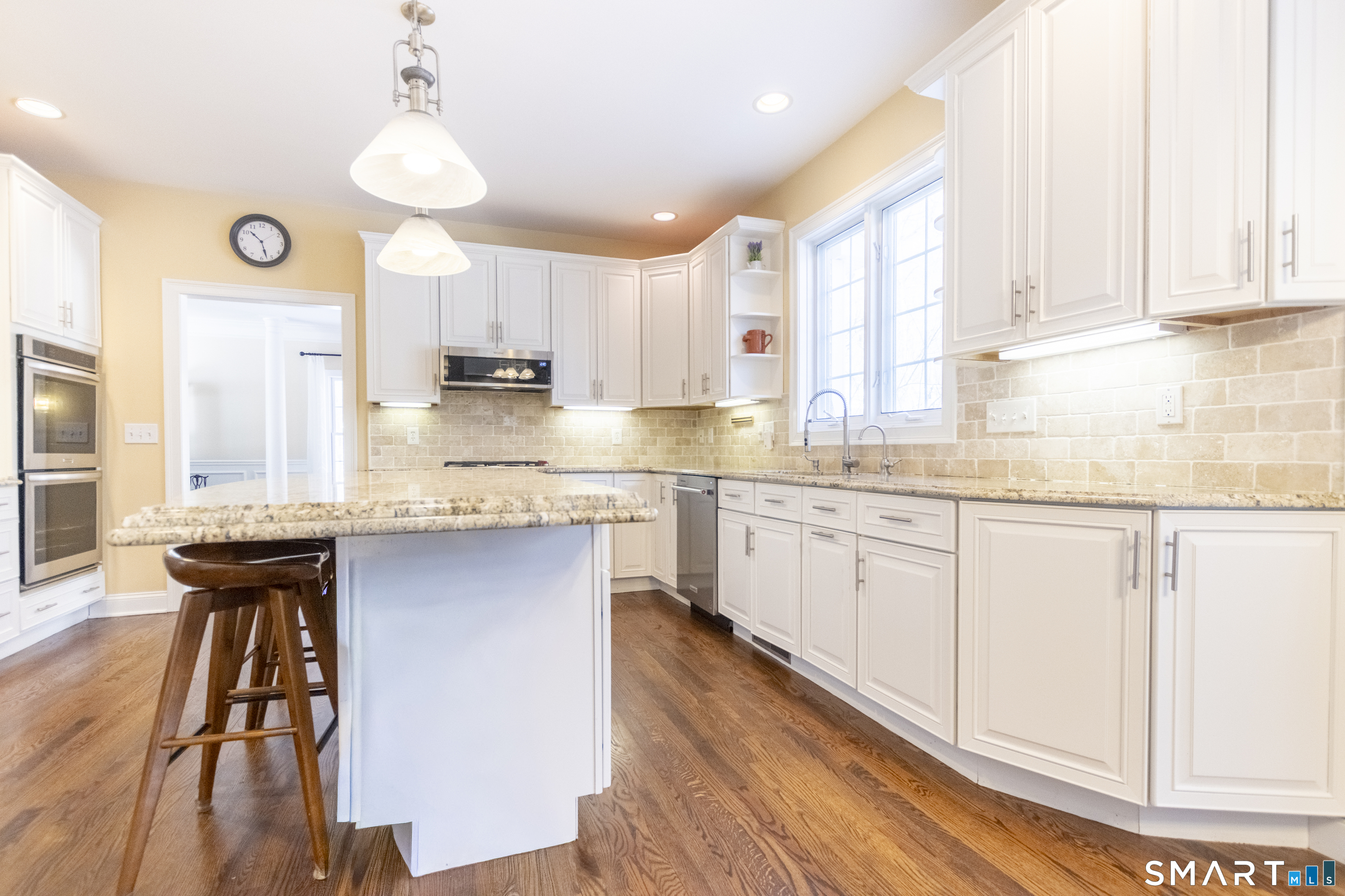 44 Chadwick Court Monroe, CT 06468 - Photo 5 of 39