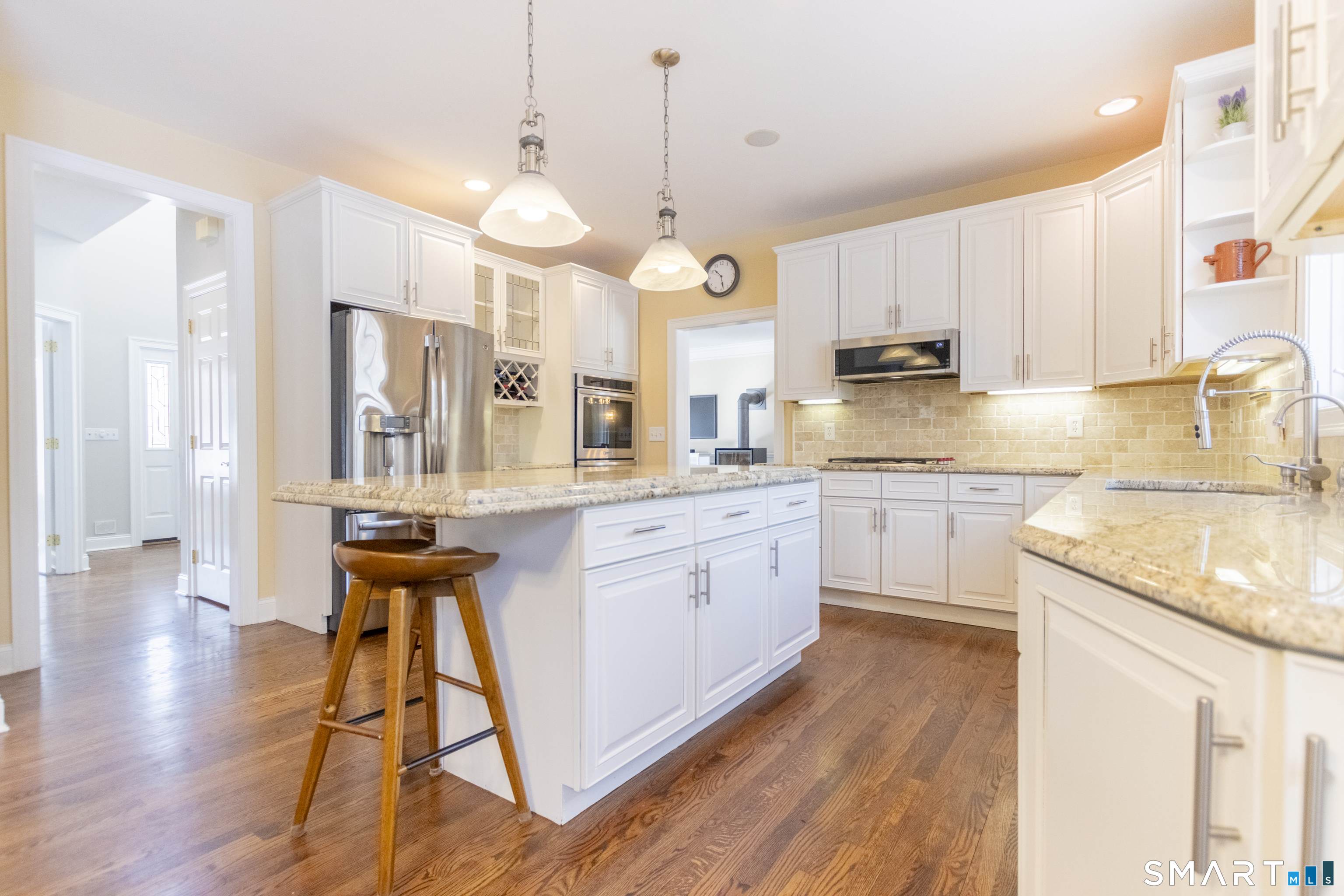 44 Chadwick Court Monroe, CT 06468 - Photo 6 of 39